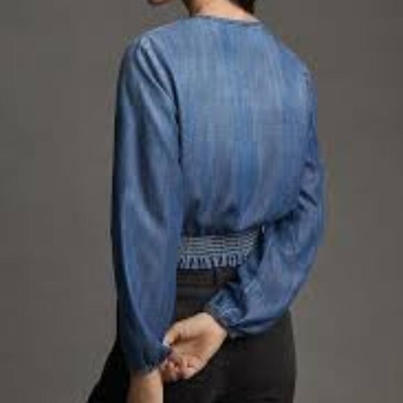 Anthropologie Cloth & Stone Chambray Smocked Waist Tencel Blouse Size XL - Picture 2 of 8
